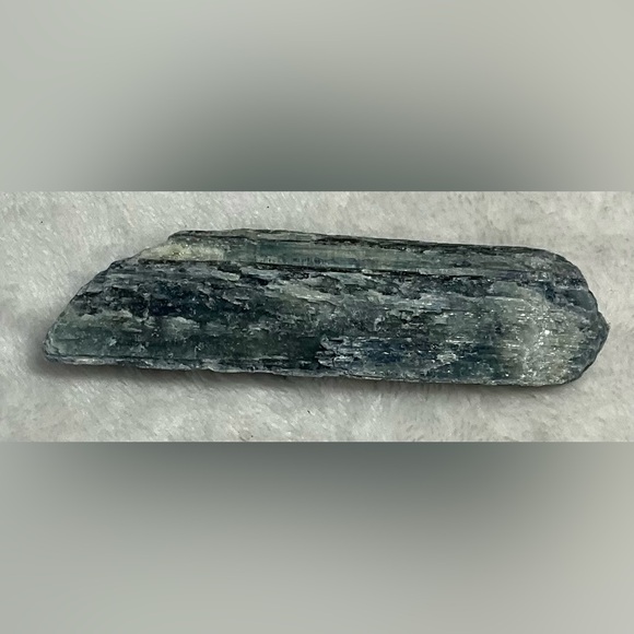 Large Raw Blue Kyanite Natural - Picture 3 of 8
